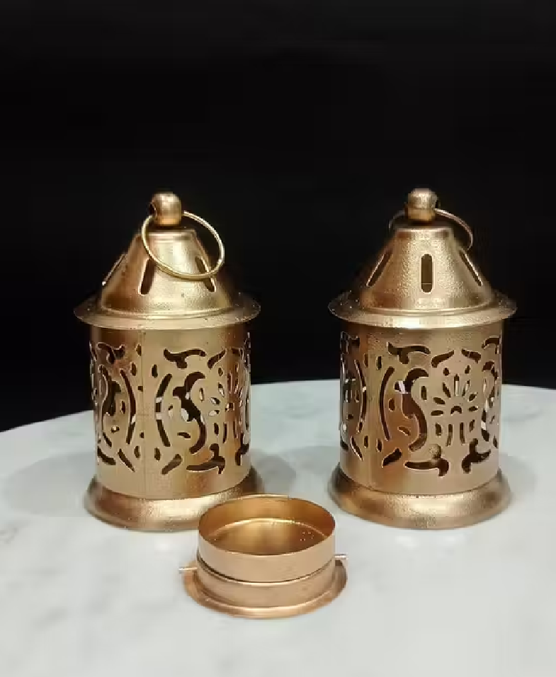 Gold Decorative Lighting Stylish Design Table Lantern set of 2